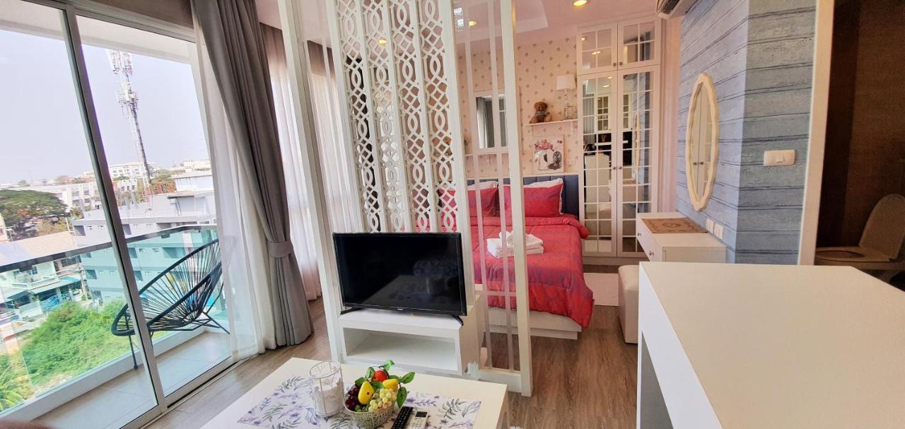 Sweet Seaview Flr6 With Toproop Pool Flr7 At The Blux Bangsaen Exterior foto